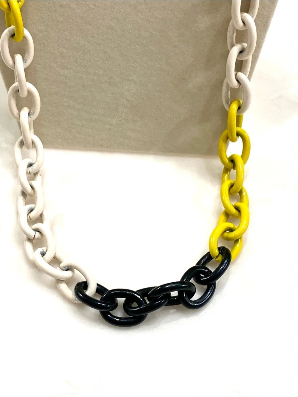 J. Crew Vintage Yellow and White Enamel Link Necklace